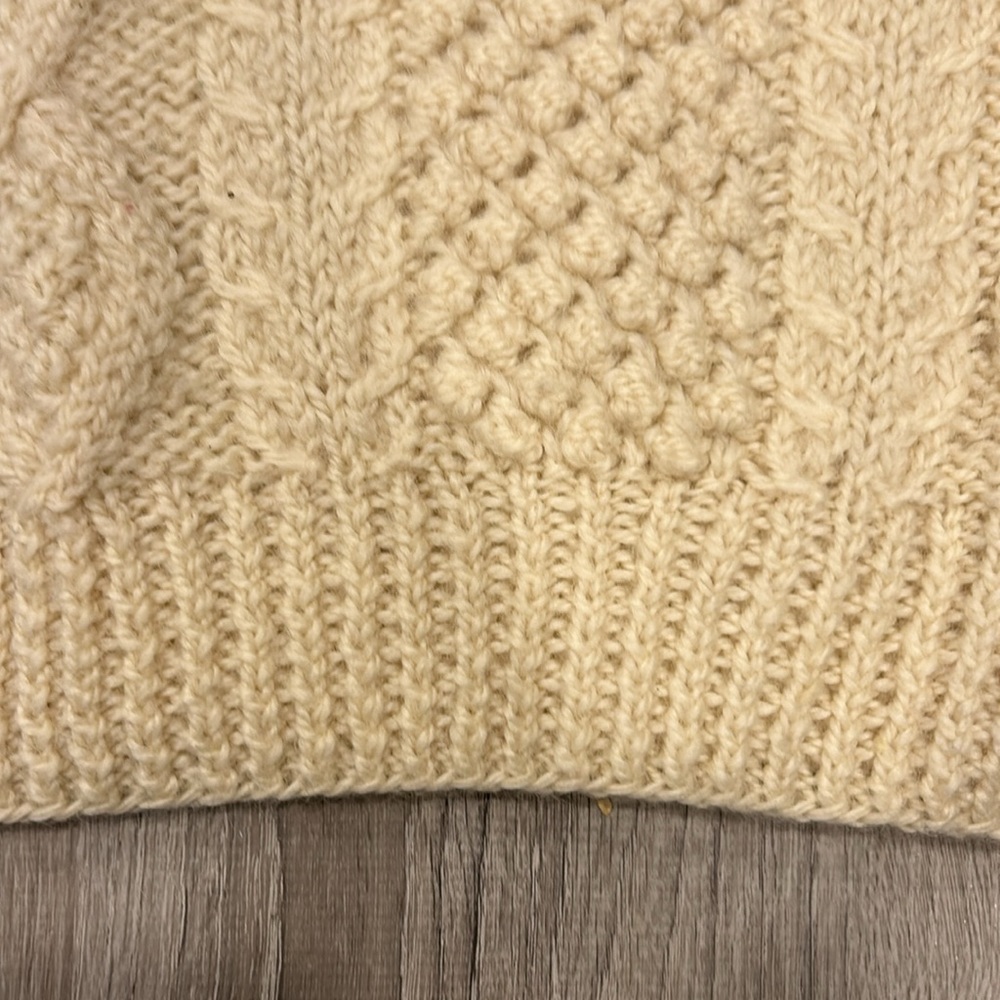Hand made vintage Greek wool fisherman cable sweater - Picture 8 of 9